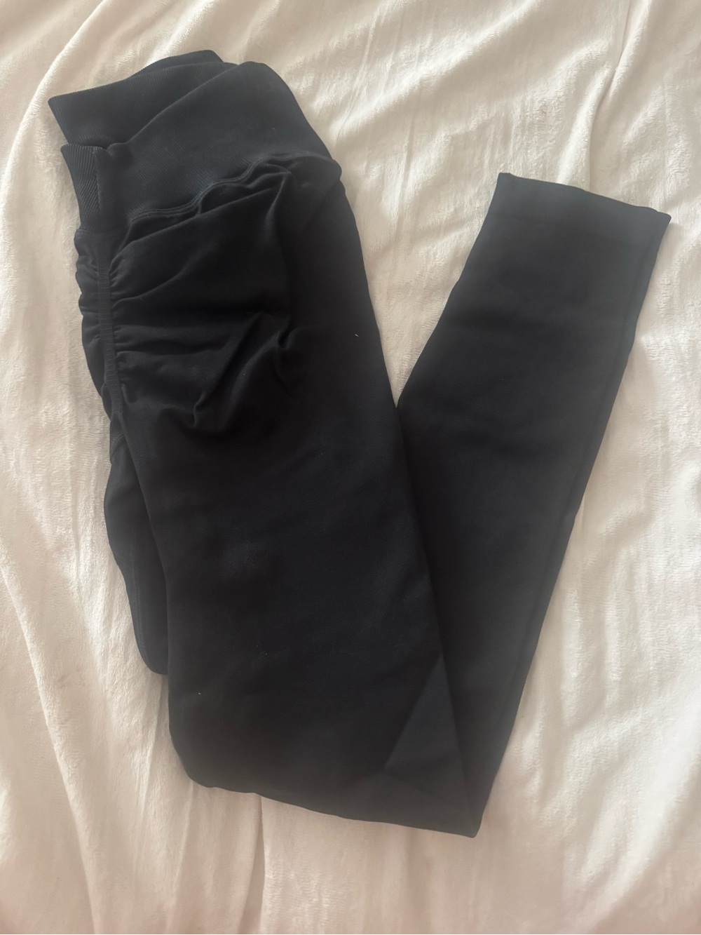 NUX Black cinched bootie leggings